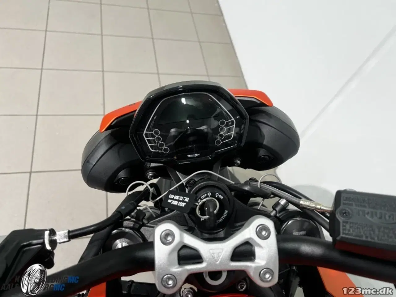 Billede 6 - Triumph Street Triple R Matt Baja Orange