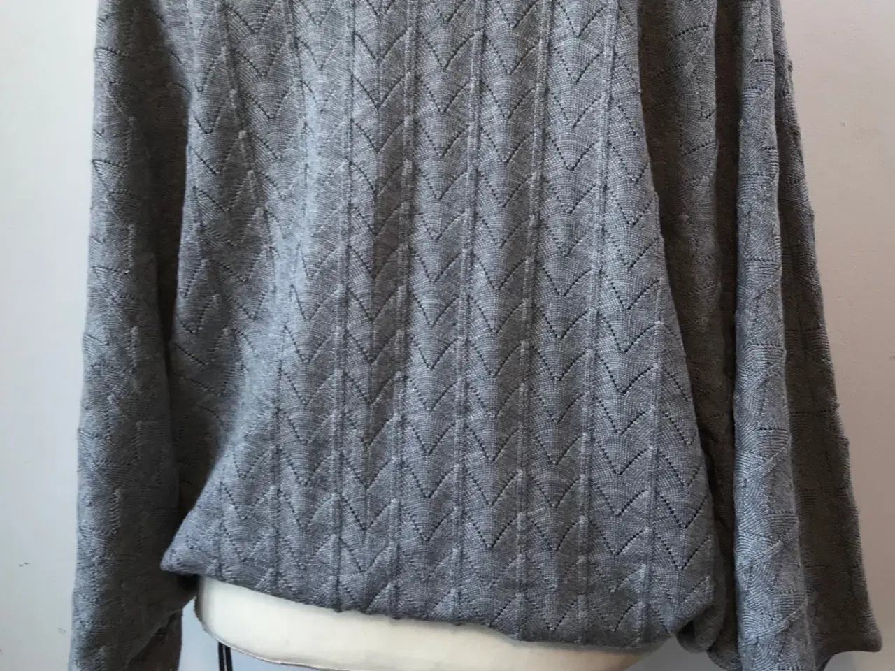 Billede 4 - Joseph, strikbluse, str 38