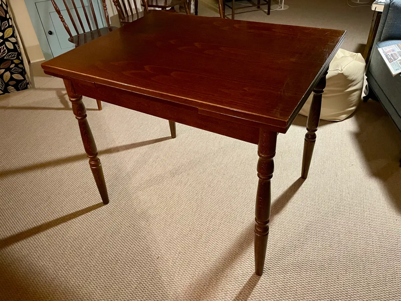 Billede 1 - Farstrup-bord med udtræk