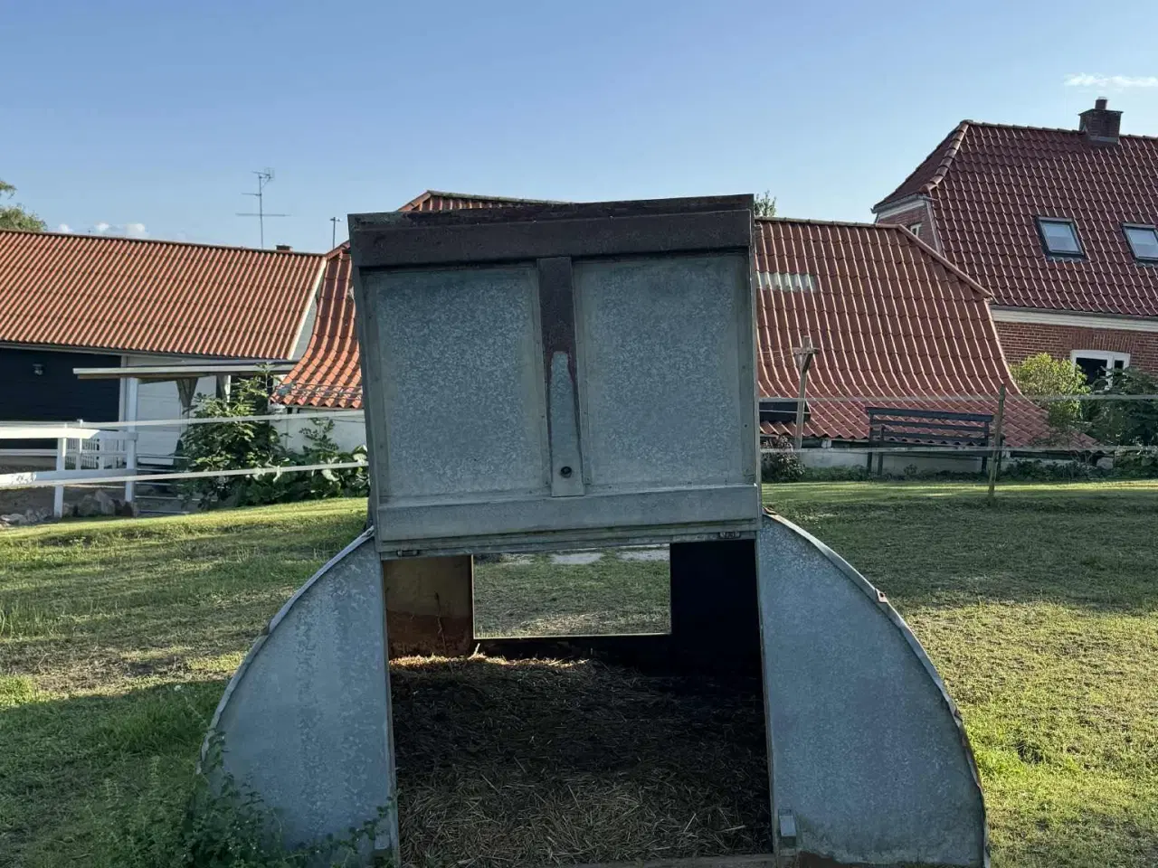 Billede 3 - Stort grisehus sælges