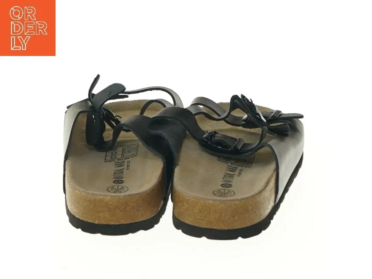 Billede 5 - Sort sandal med remme fra Esmara (str. 37 )