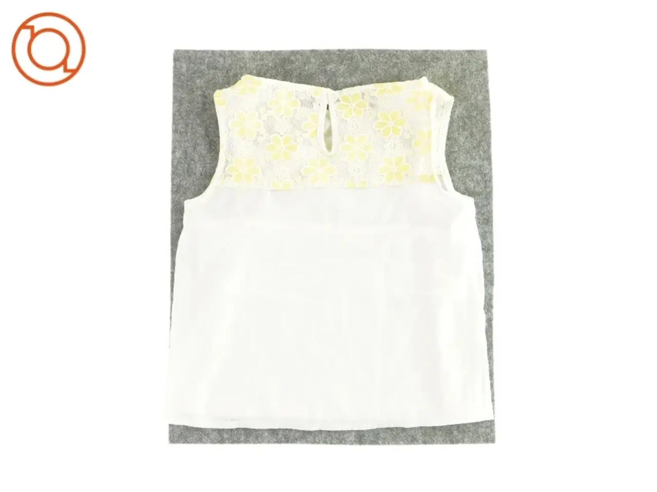 Billede 1 - Bluse fra young dimension