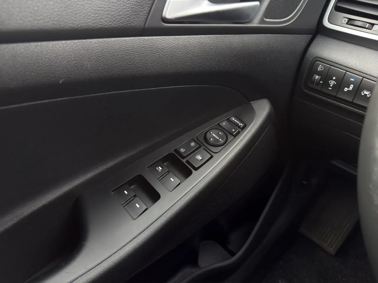 Billede 11 - Hyundai Tucson 1,7 CRDi 141 Premium DCT Van