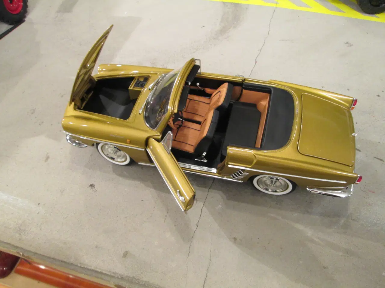 Billede 4 - Modelbil Renault Floride Norev 1:18