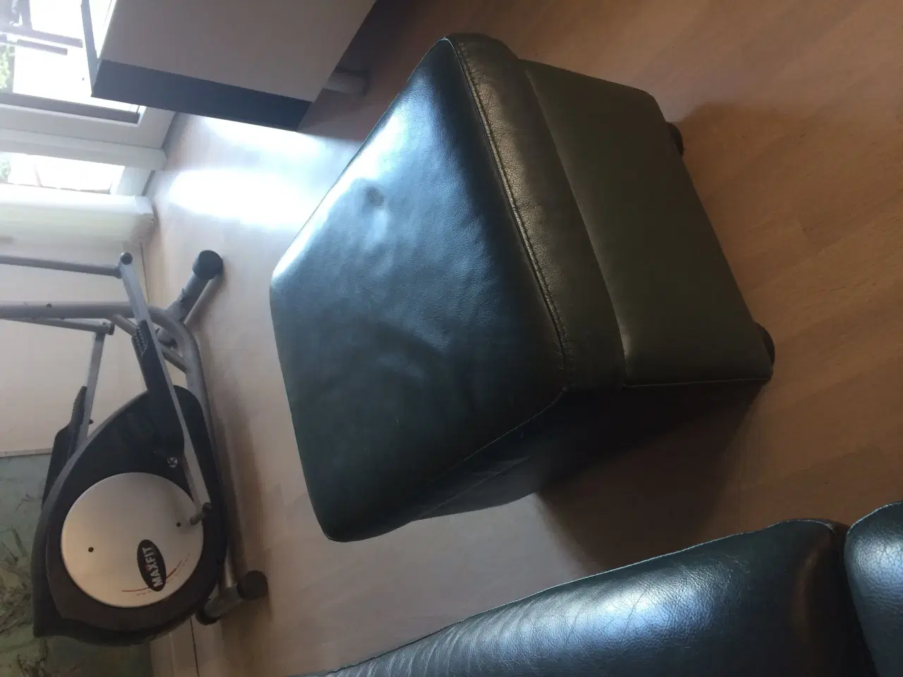 Billede 4 - Stressless sofa og puf