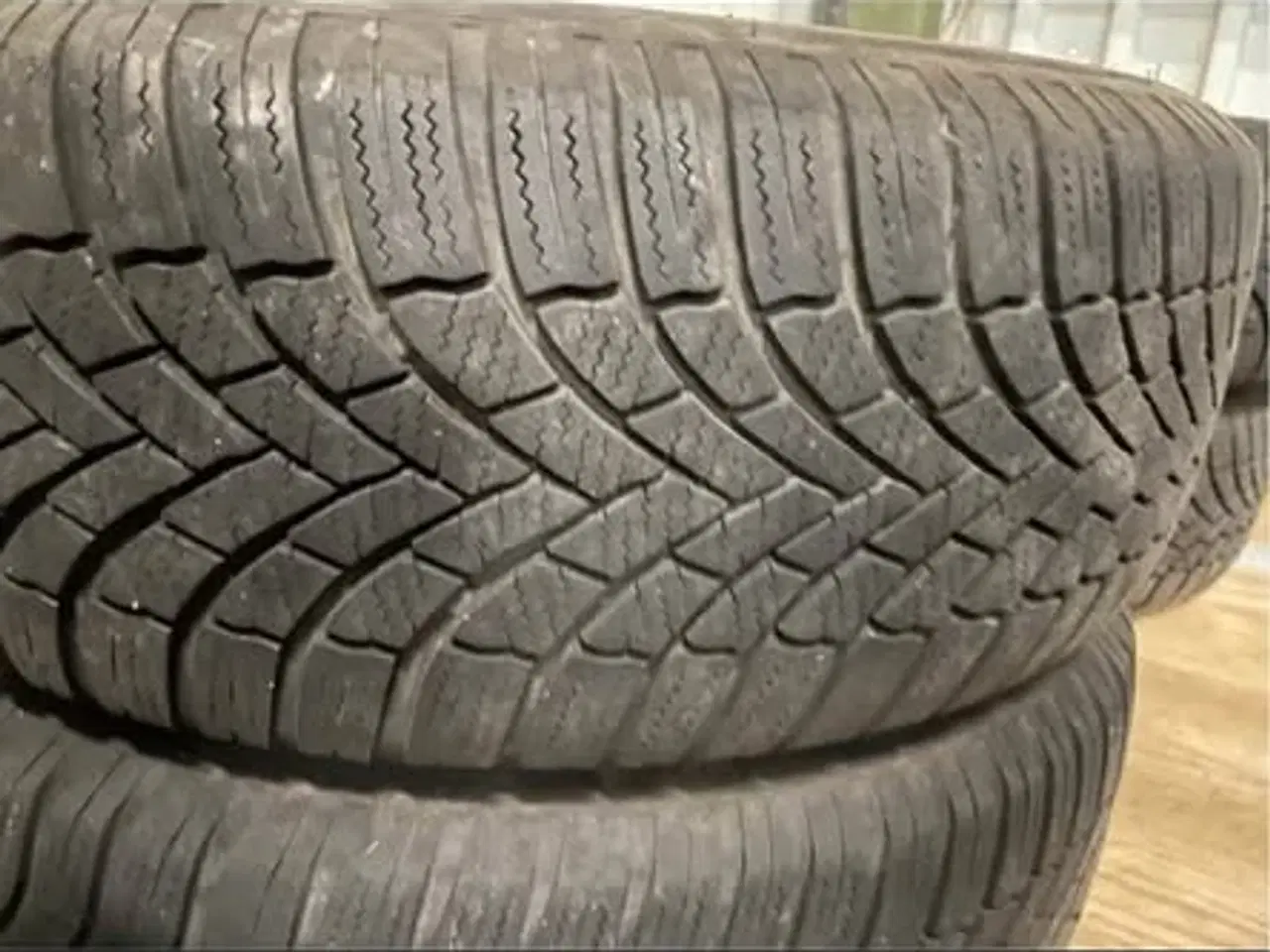 Billede 1 - Bridgestone vinterdæk 205/55 R16 - Fredericia