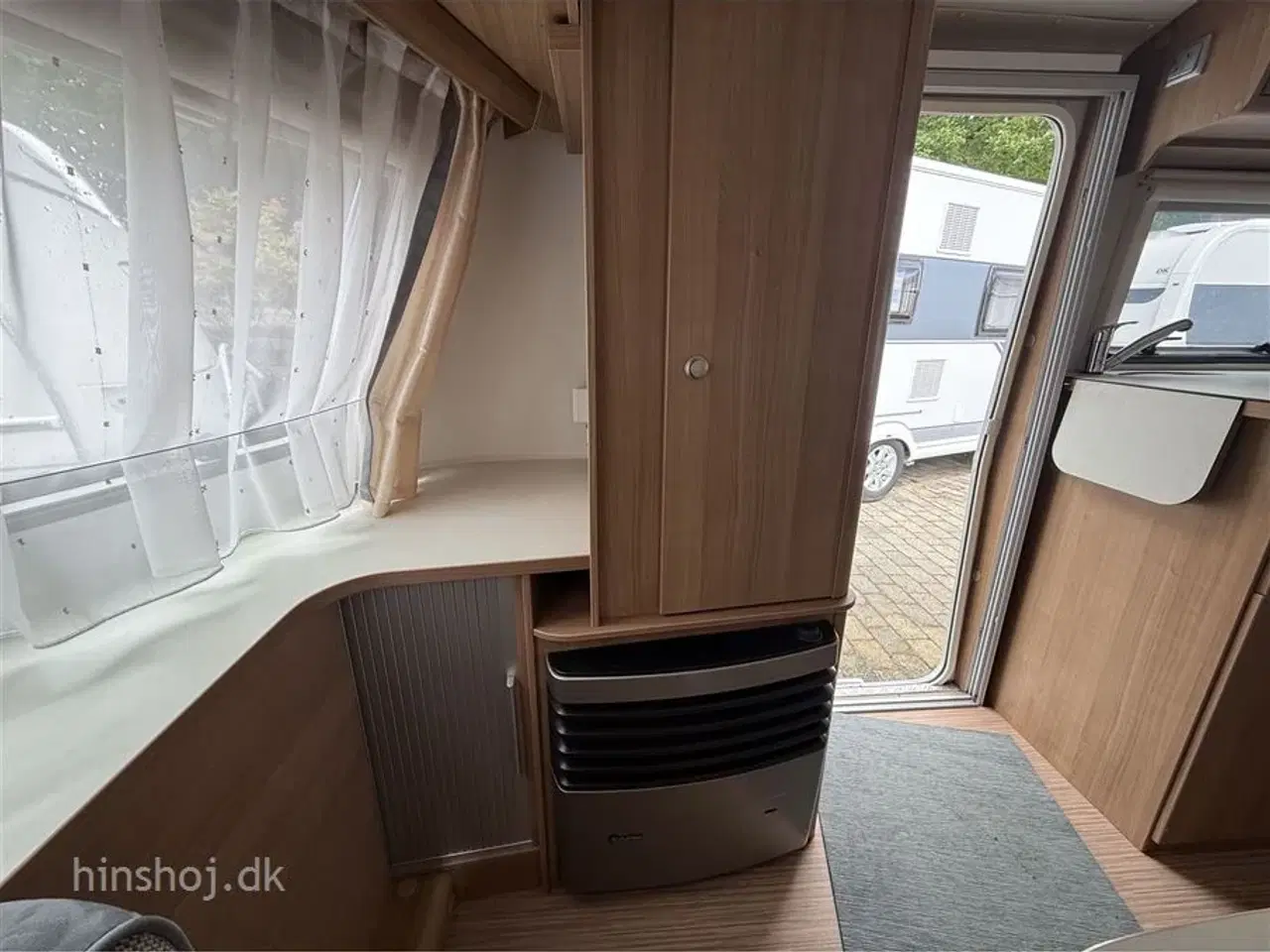 Billede 5 - 2013 - Hymer Touring Troll 550   Fin livstil vogn med god plads fra Hinshøj Caravan A/S