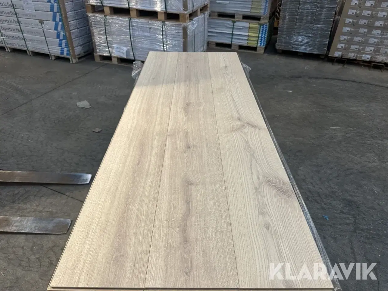 Billede 3 - Gulv Moland High Performance Laminate Wideplank Design Svaneke Eg - 10mm - 88,2 m2