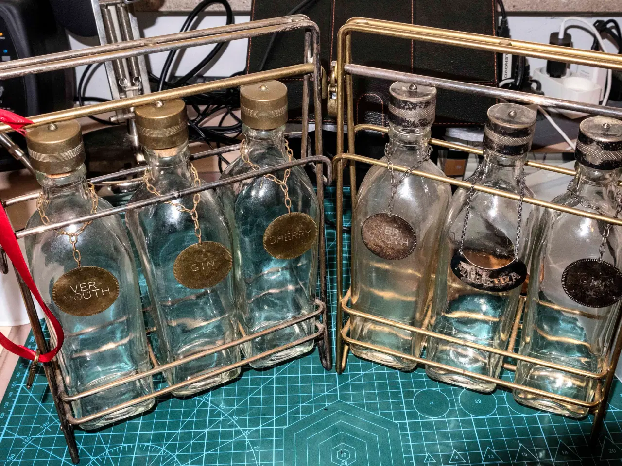 Billede 2 - Tantalus i messing m. originale karafler(med hals.