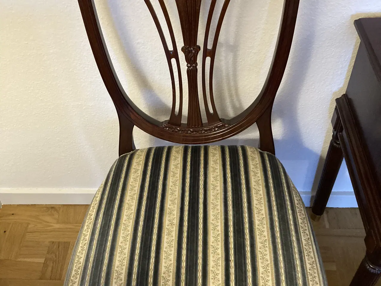 Billede 6 - Hepplewhite spisestue af mahogni