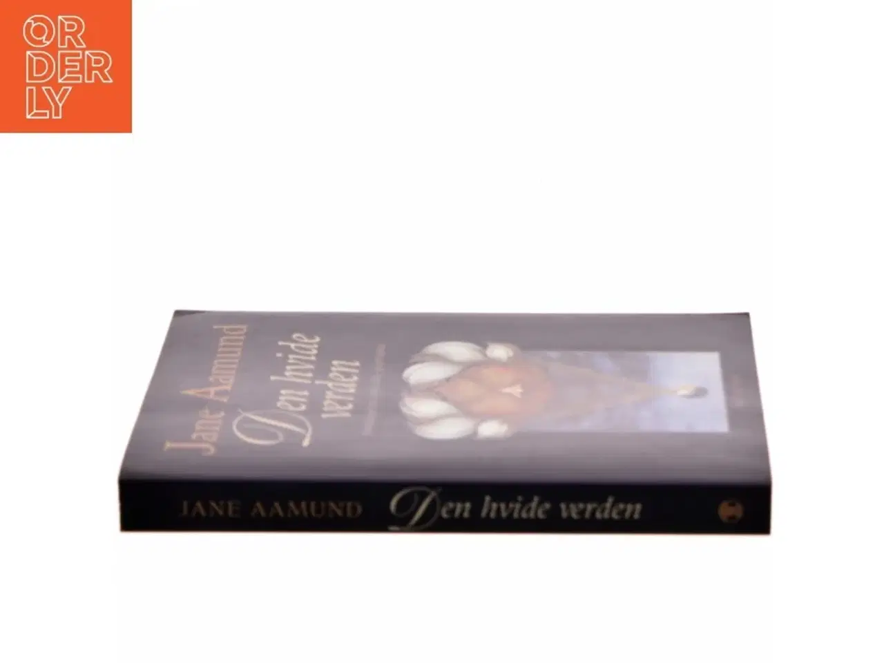 Billede 2 - Den hvide verden af Jane Aamund (Bog)