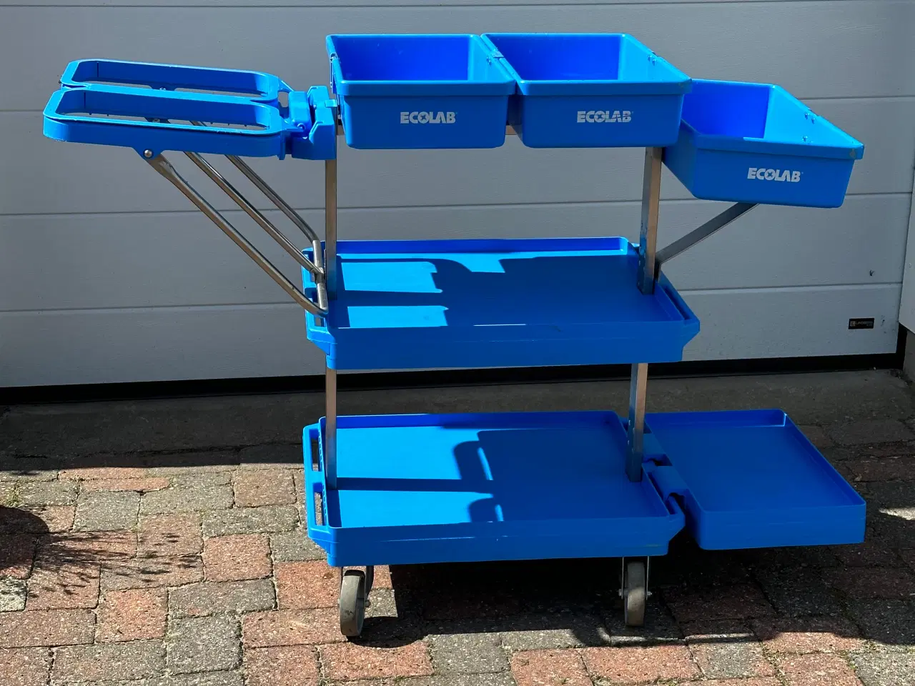 Billede 2 - Professionel Hotelvogn/rullebord 