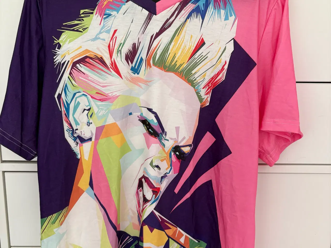 Billede 2 - Pink T shirt 