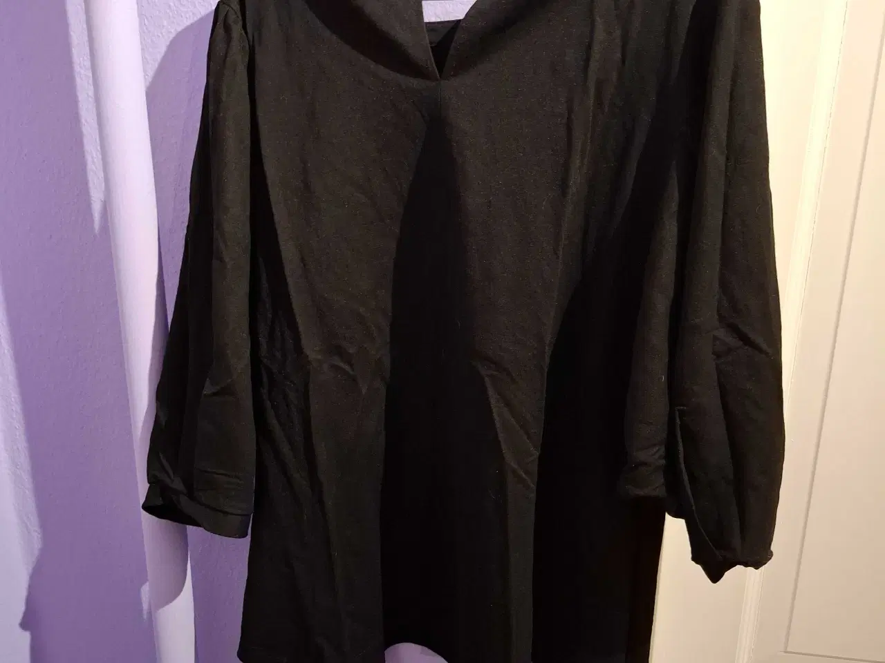 Billede 2 - Flot bluse fra Zizzi I M