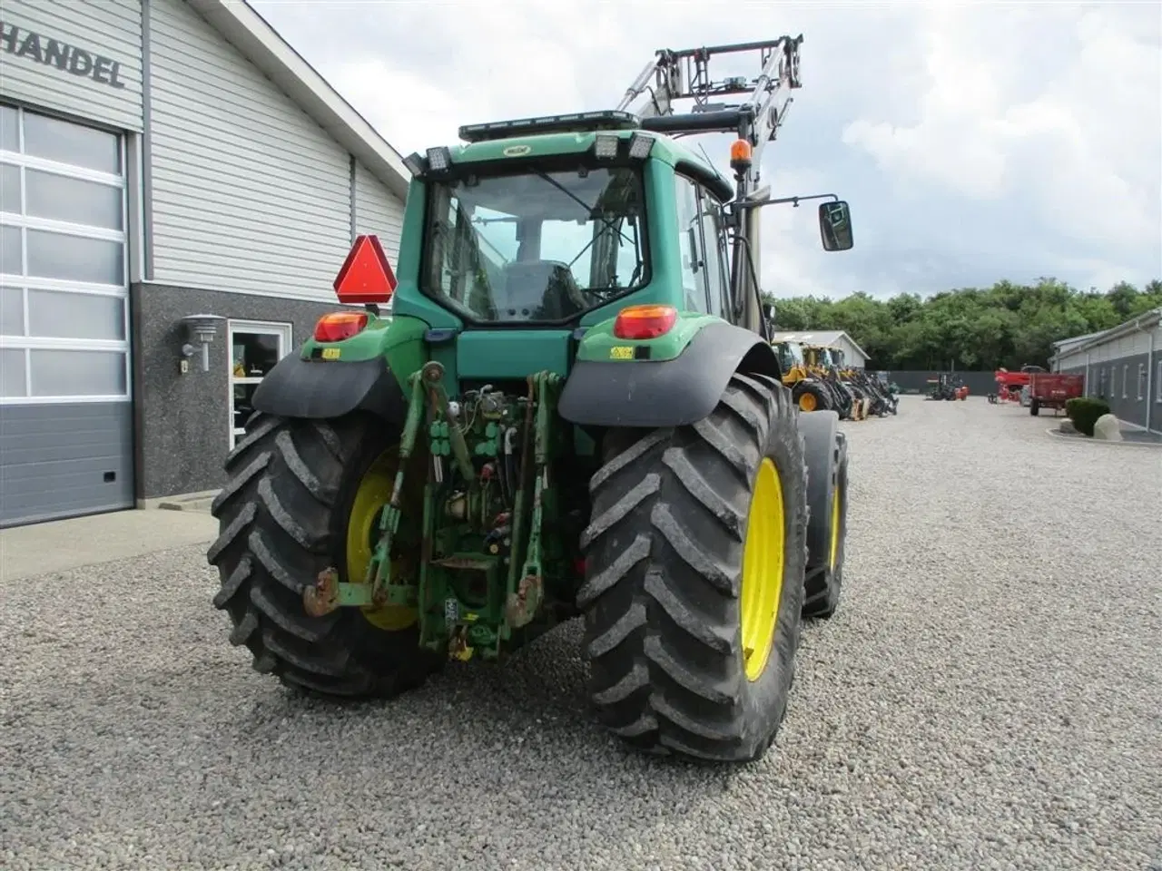 Billede 15 - John Deere 6920 AutoPower med fuldhydraulisk Trima frontlæsser og frontlift