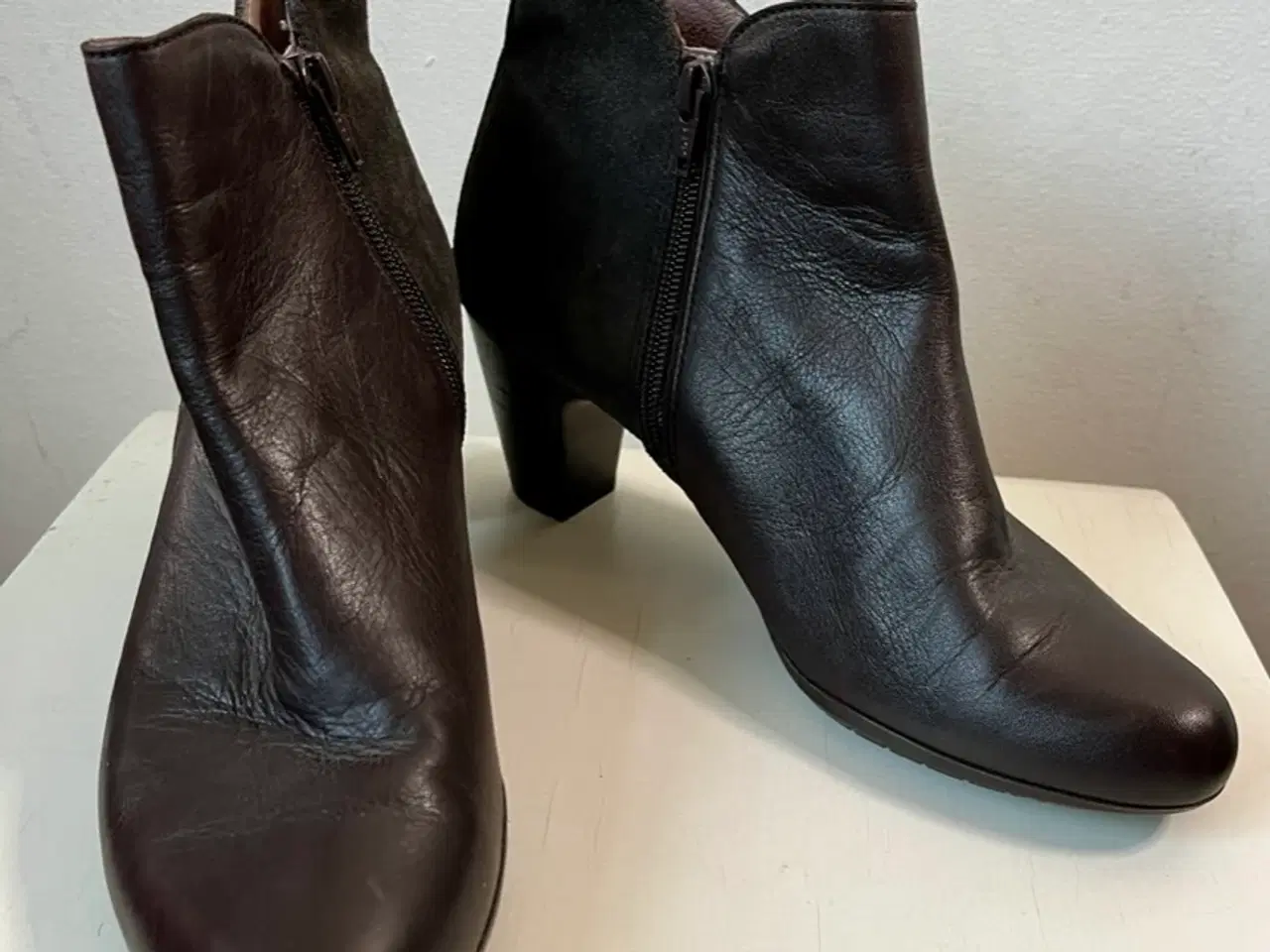 Billede 1 - Wonders, støvletter, str 40