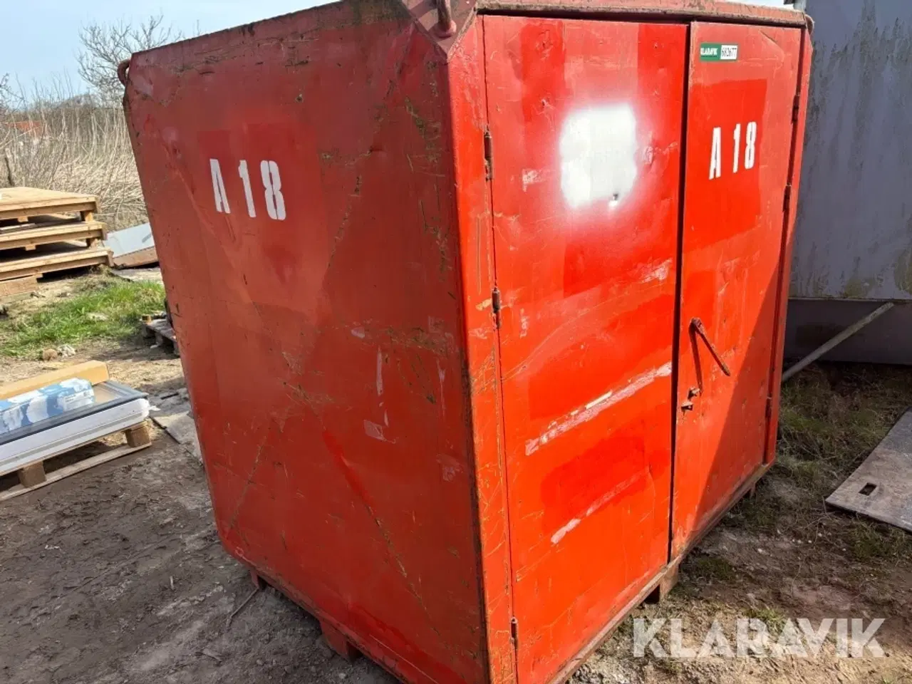 Billede 7 - Container isoleret med reoler