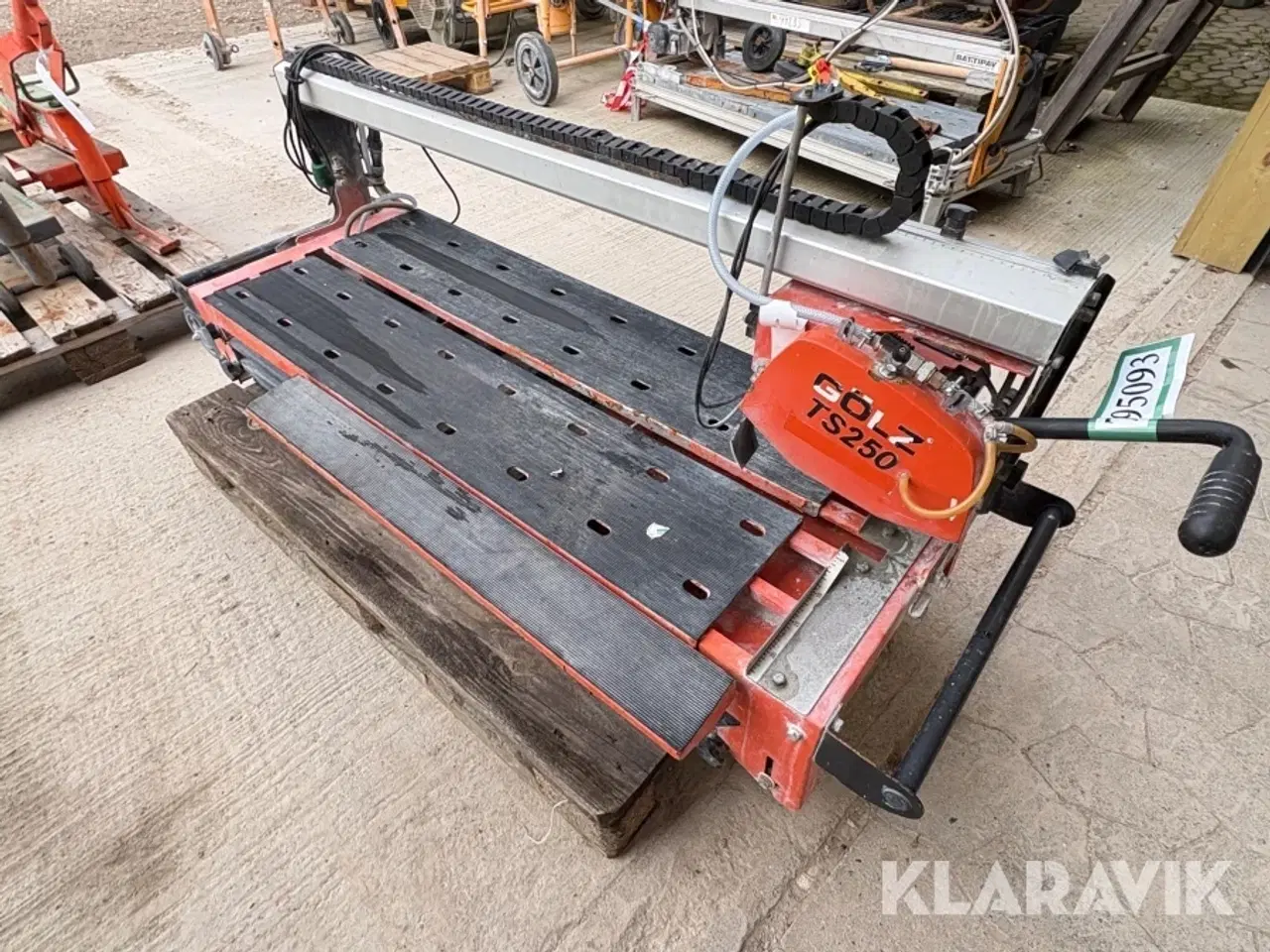Billede 1 - Fliseskærer på bord Gölz TS250