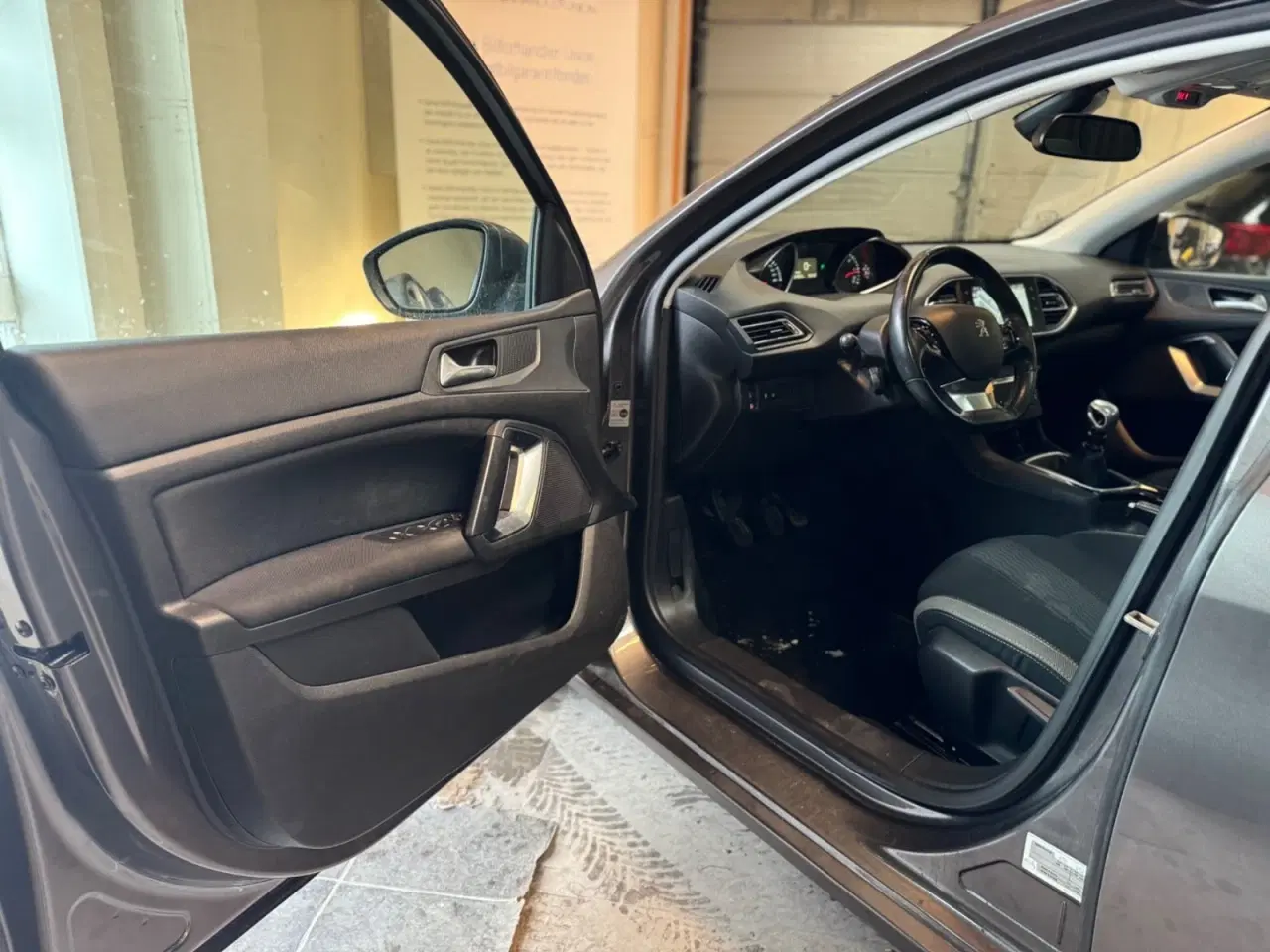 Billede 6 - Peugeot 308 1,6 BlueHDi 120 Style Sky