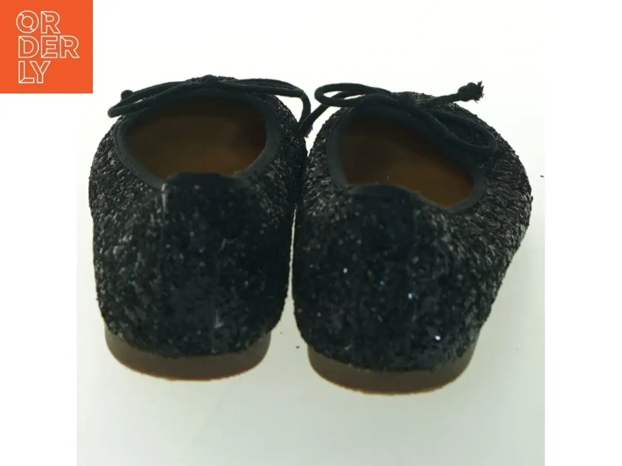 Billede 5 - Glitrende sorte ballerina sko fra Petit (str. 32 )