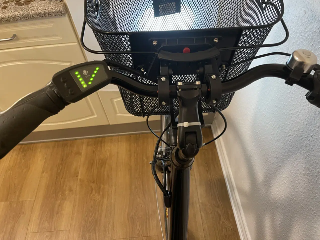 Billede 5 - flot sco dame elcykel 28"  3 gear.