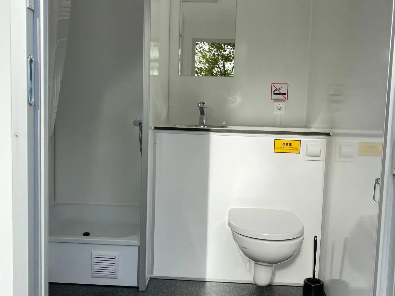 Billede 3 - Mobilt badeværelse / badvogn