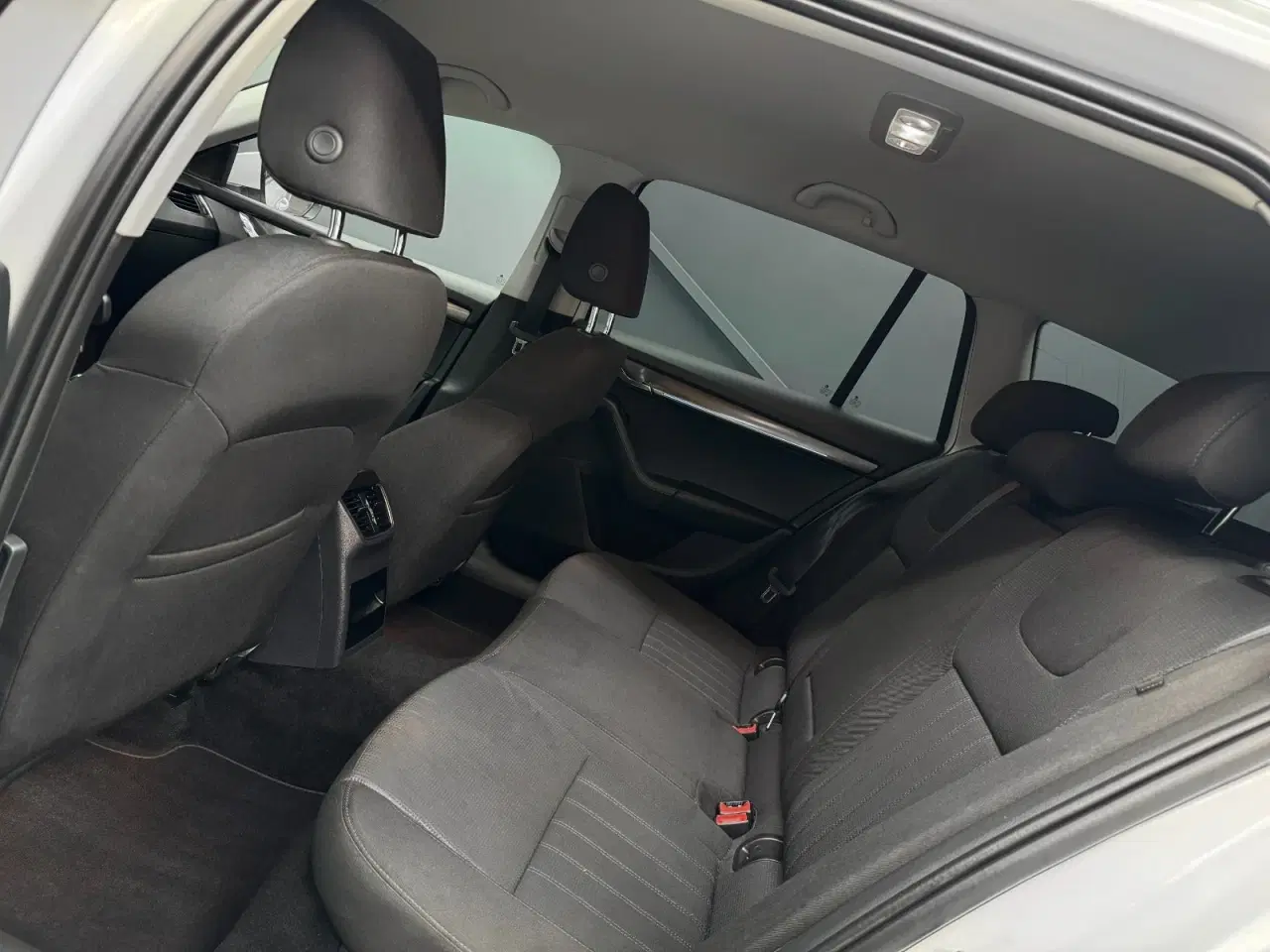 Billede 15 - Skoda Octavia 2,0 TDi 150 Business Line Combi DSG