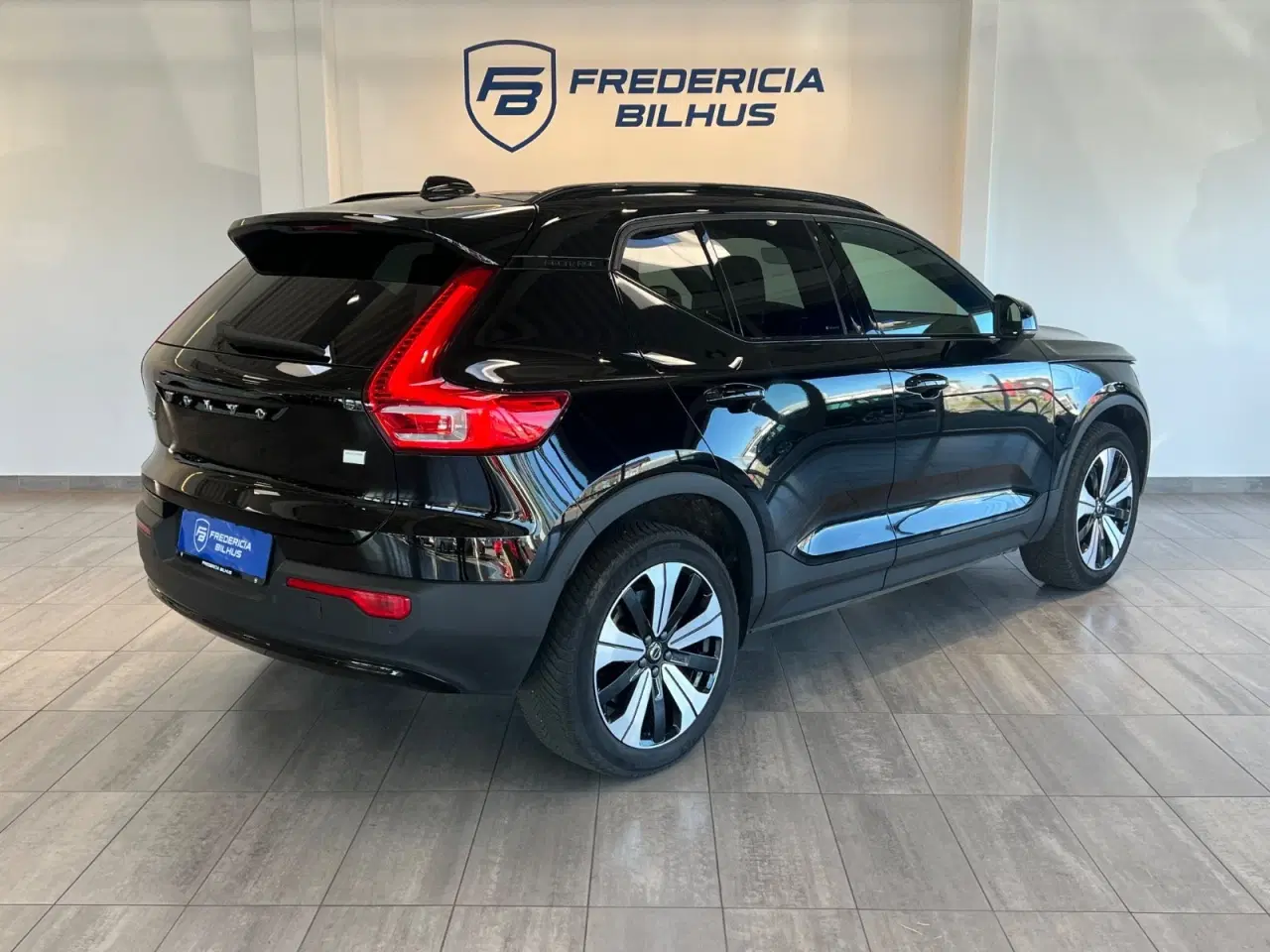 Billede 4 - Volvo XC40  P6 ReCharge Core