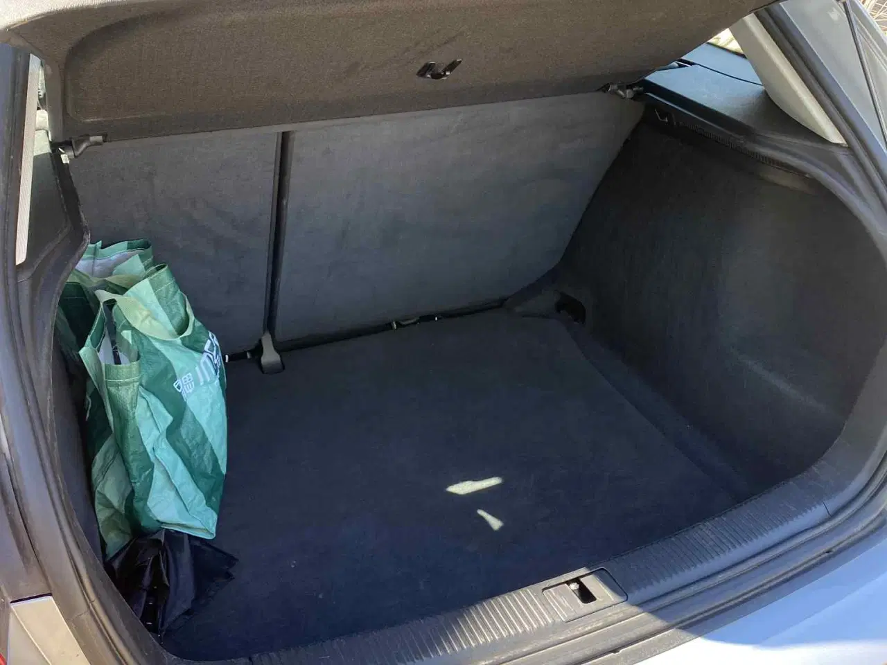 Billede 5 - Yderst velholdt Audi a 3 