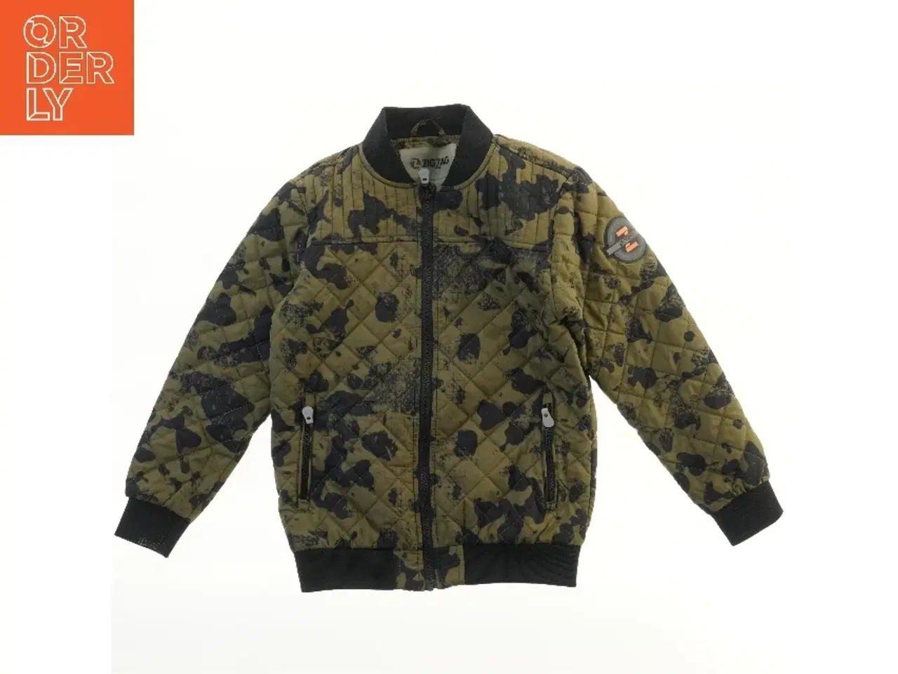 Billede 1 - Vatteret jakke med camouflage mønster fra ZigZag (str. 146)