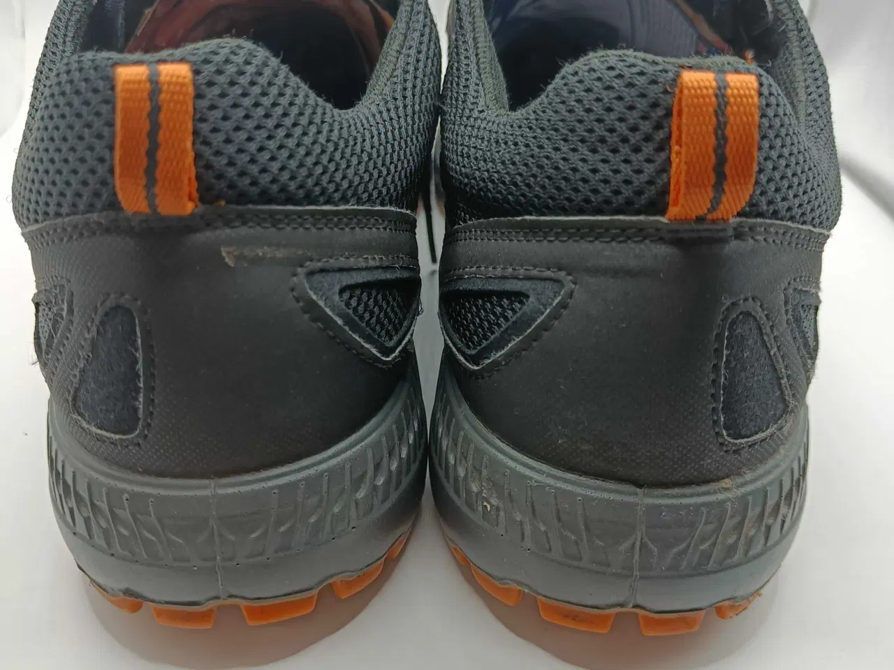 Billede 4 - Ecco sort læder sko 45str 