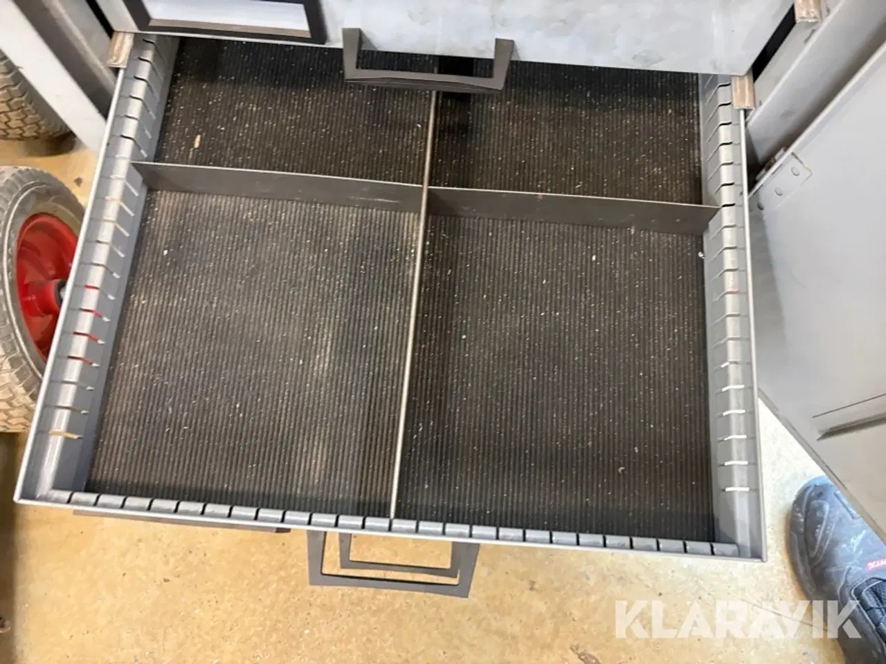 Billede 8 - Metalskab