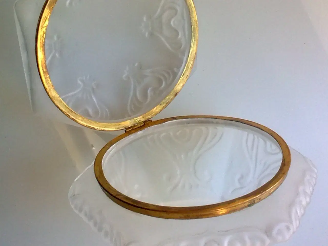 Billede 2 - Art deco skrin i matteret glas * lågkrukke