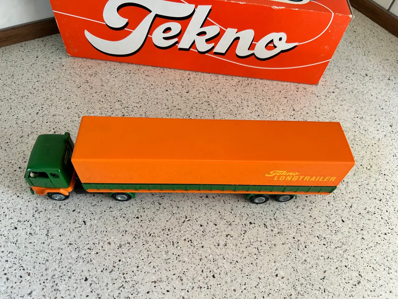 Billede 4 - Tekno 