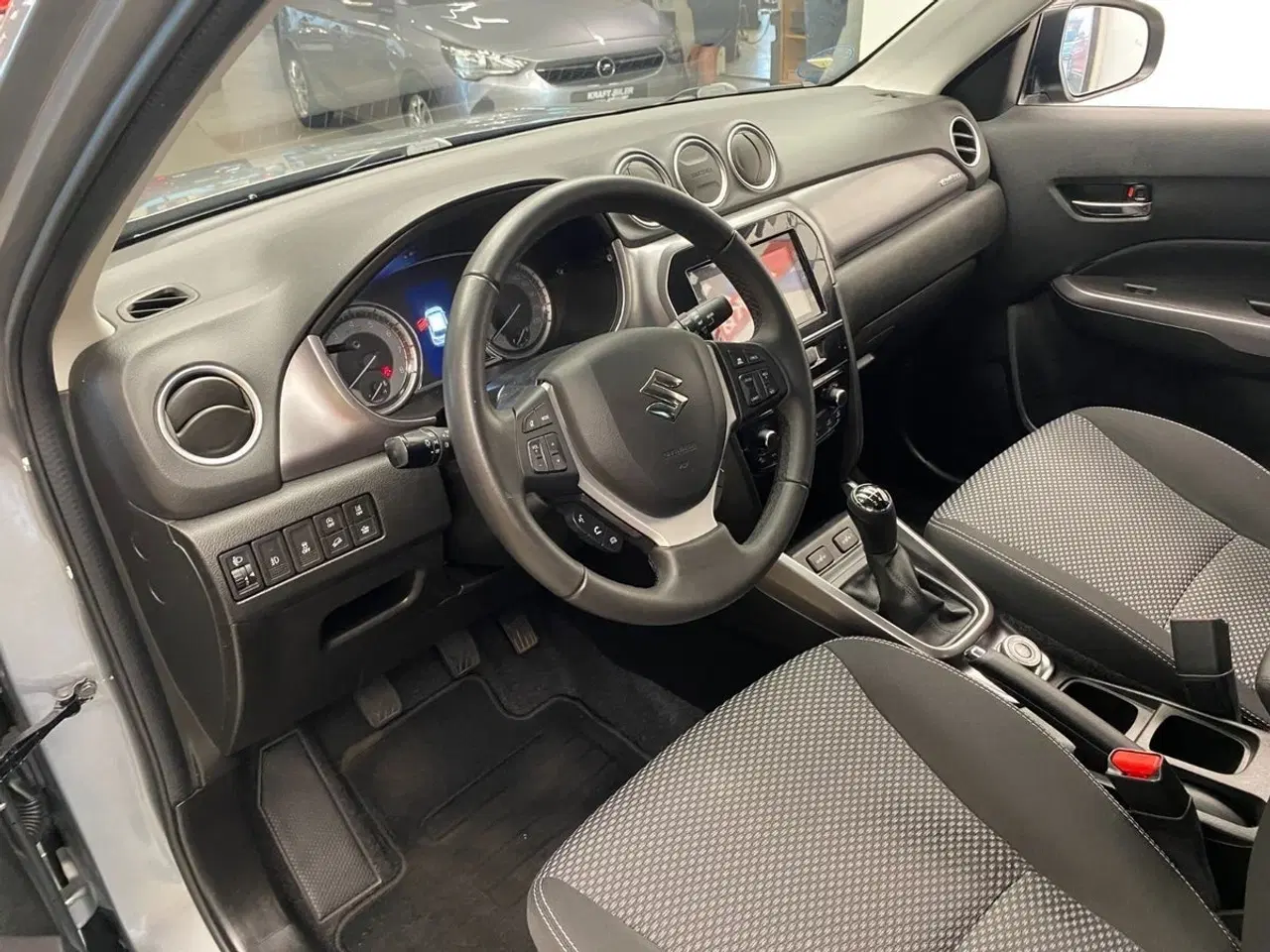 Billede 9 - Suzuki Vitara 1,0 Boosterjet Active AllGrip