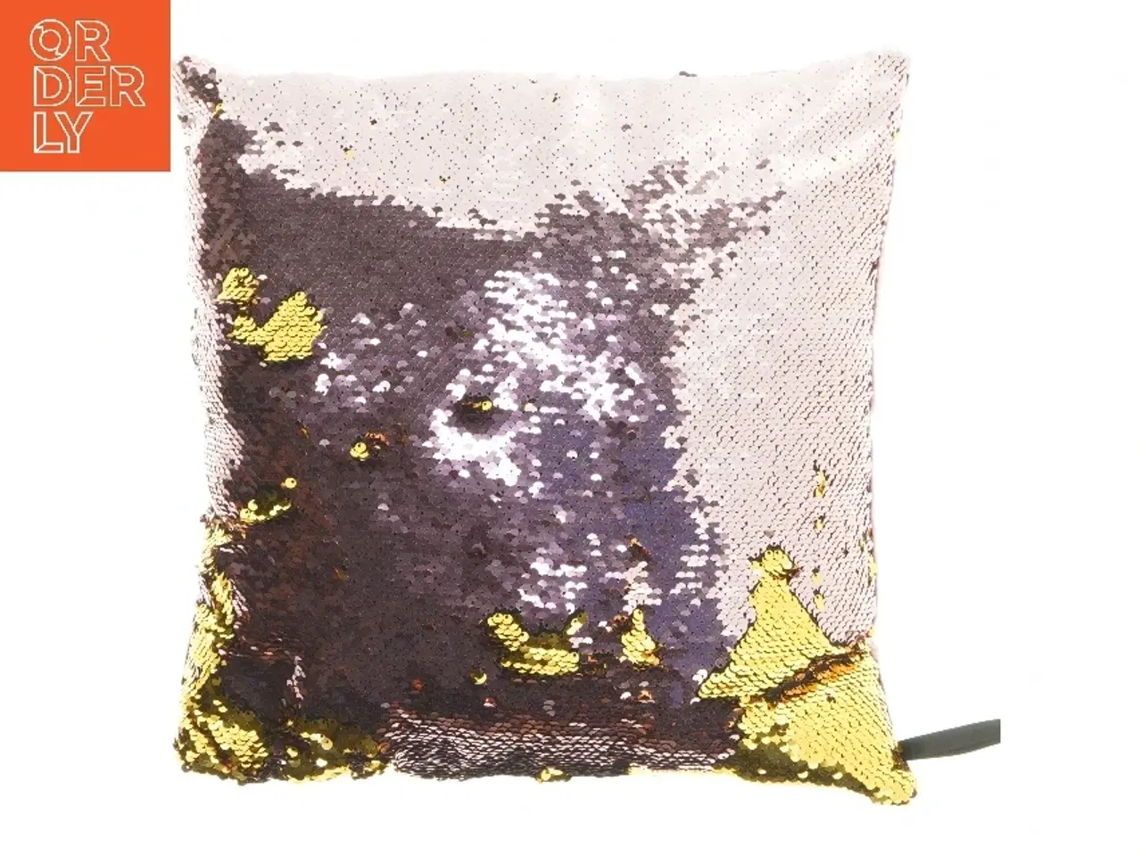 Billede 1 - Pude med skinnende pallietter (str. 36x36 cm)