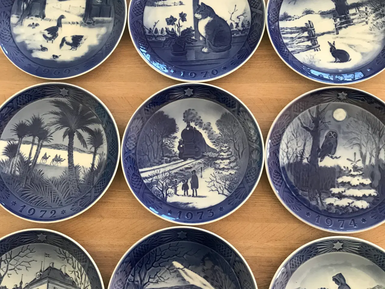 Billede 1 - 9 juleplatter fra Royal Copenhagen