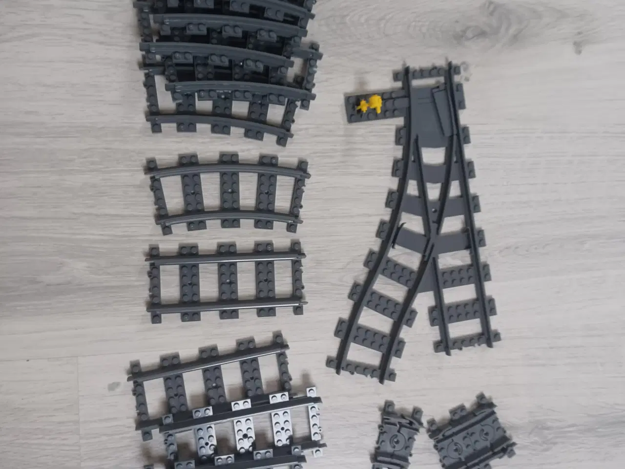 Billede 1 - Lego skinner sælges