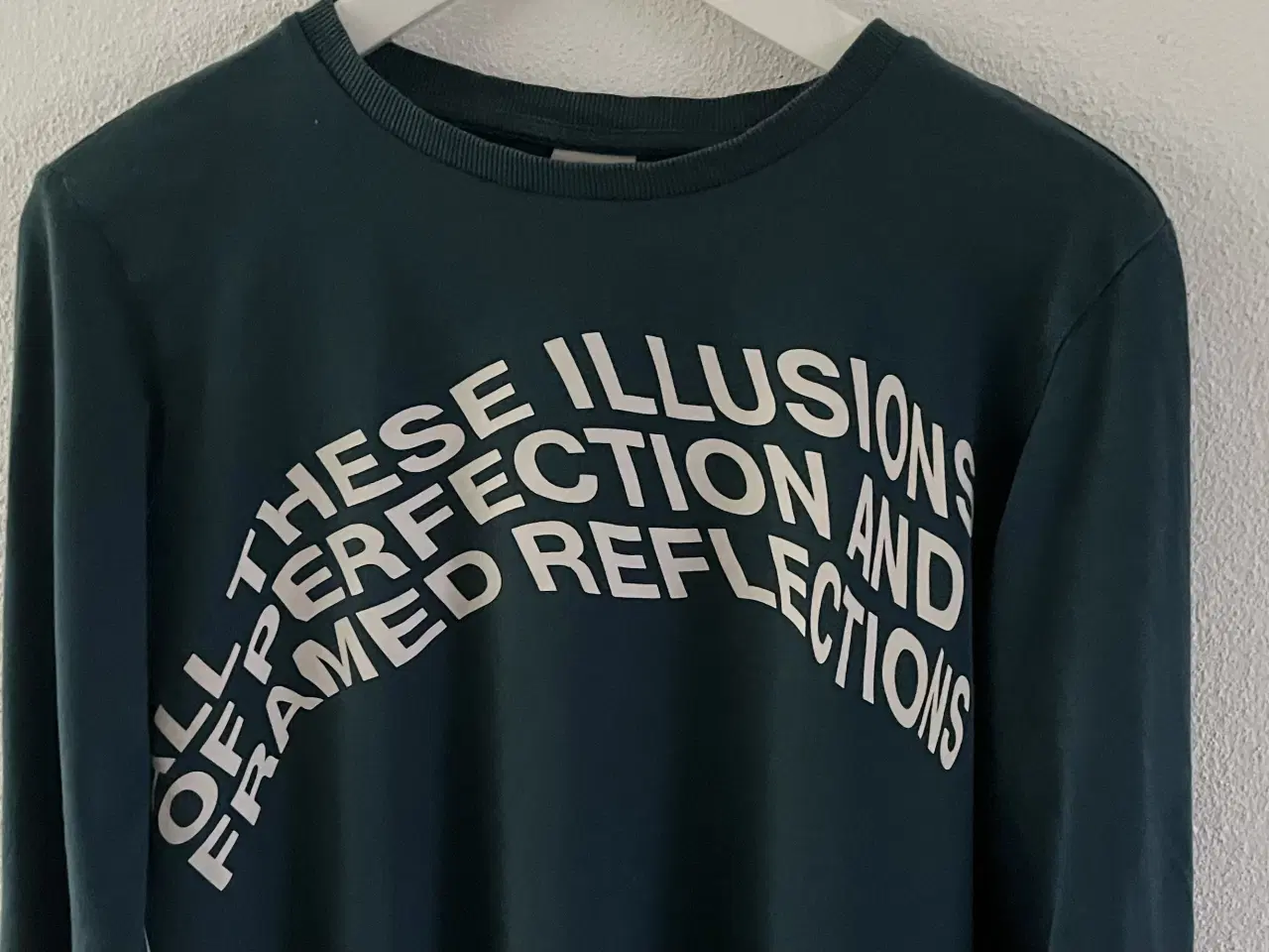 Billede 2 - Bluse str.176