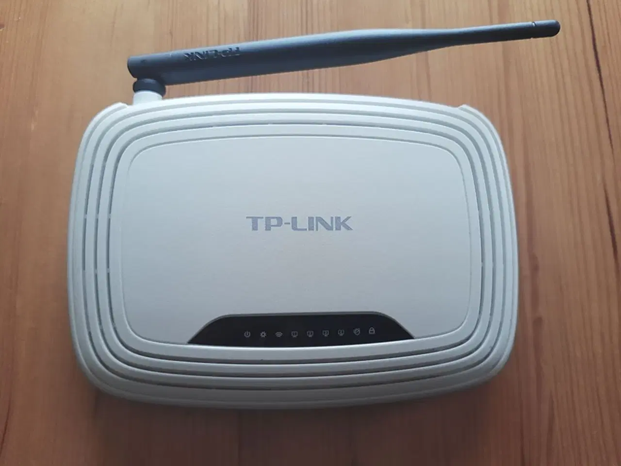 Billede 1 - TP-Link WR740N Router
