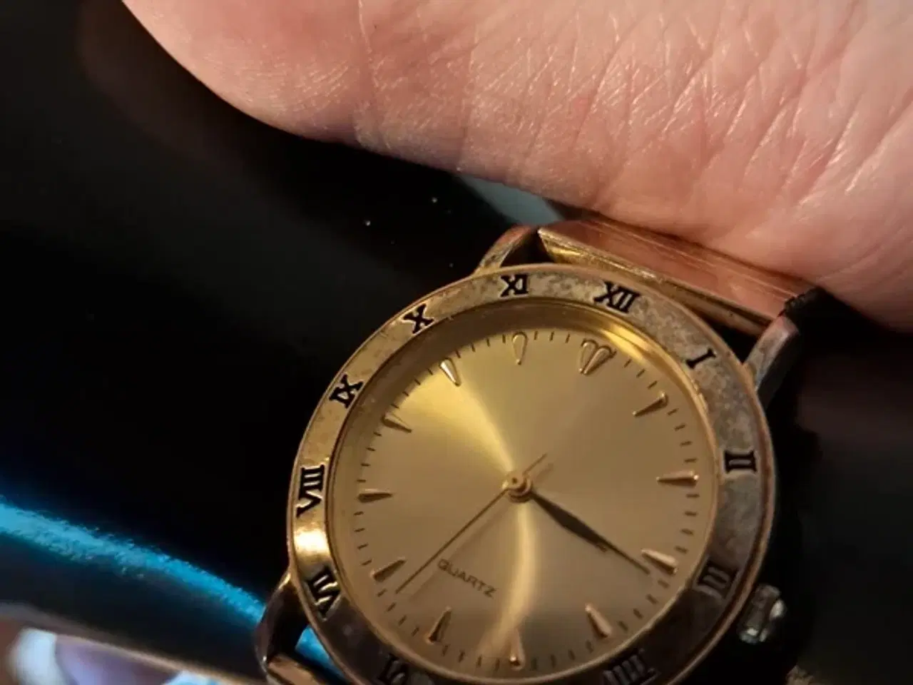 Billede 2 - Quartz armbåndsur