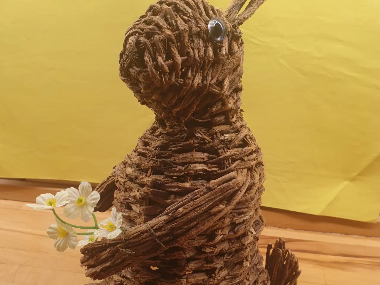 Billede 3 - Høj Livfuld Påskehare i Naturflet