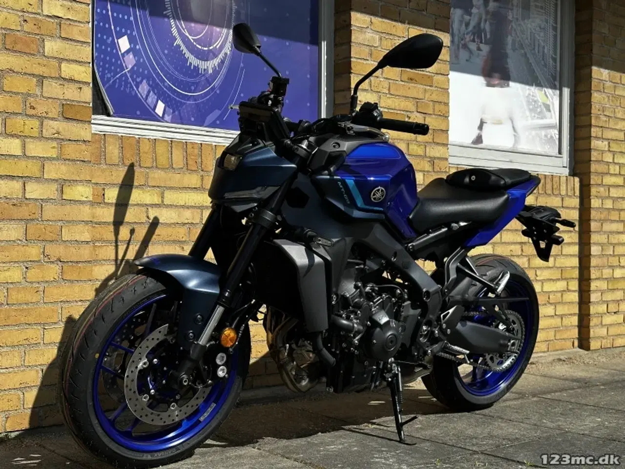 Billede 4 - Yamaha MT-09 version med reduceret effekt til A2 kørekort