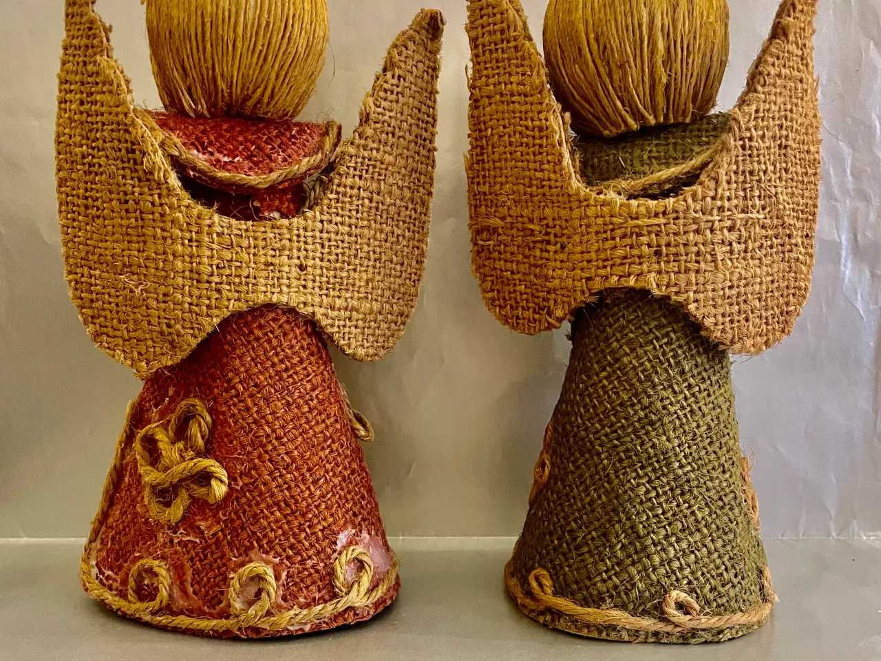 Billede 2 - 2 skønne jule engle i jute fra start 1970erne