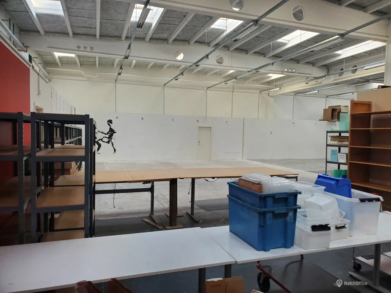 Billede 20 - Centralt beliggende højloftet lager i Køge tæt ved motorvejsafkørsel 32