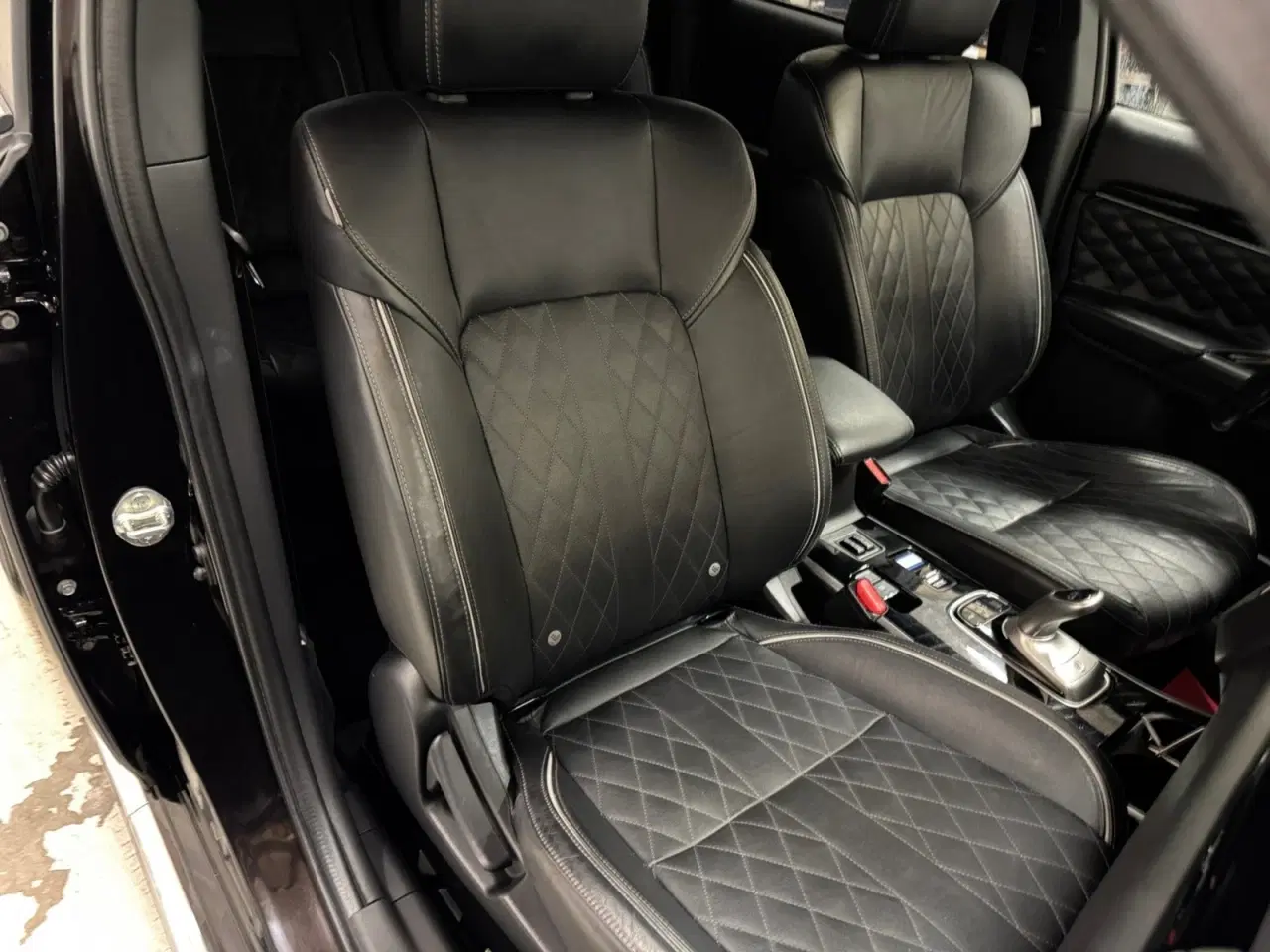 Billede 15 - Mitsubishi Outlander 2,4 PHEV Instyle CVT 4WD