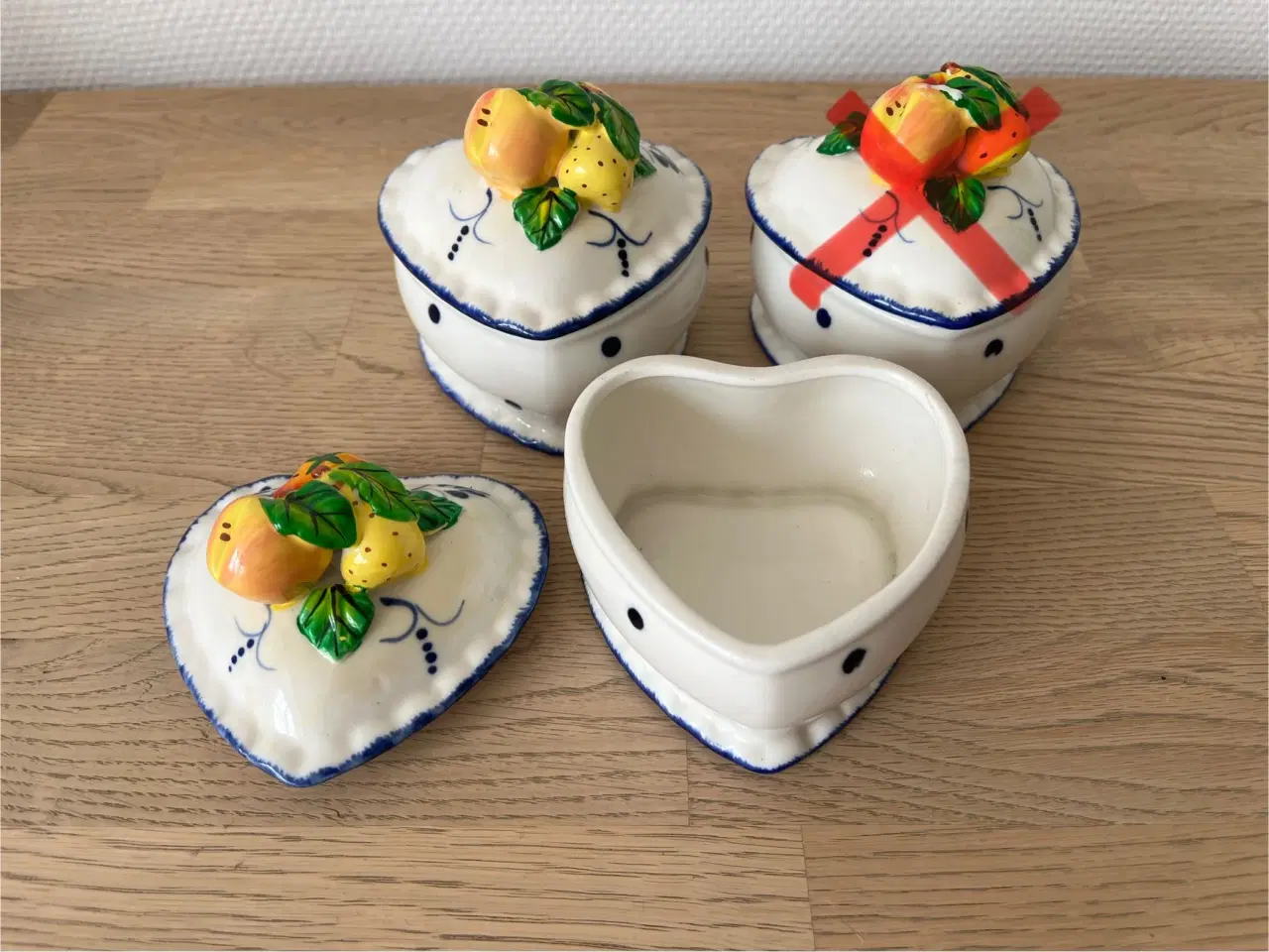 Billede 9 - GRATIS - Krukker med frugt-dekoration på låget