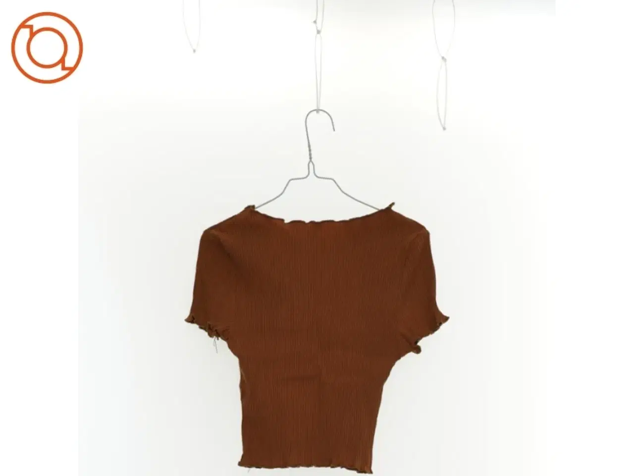 Billede 2 - T-Shirt fra SHEIN (str. 146 cm)