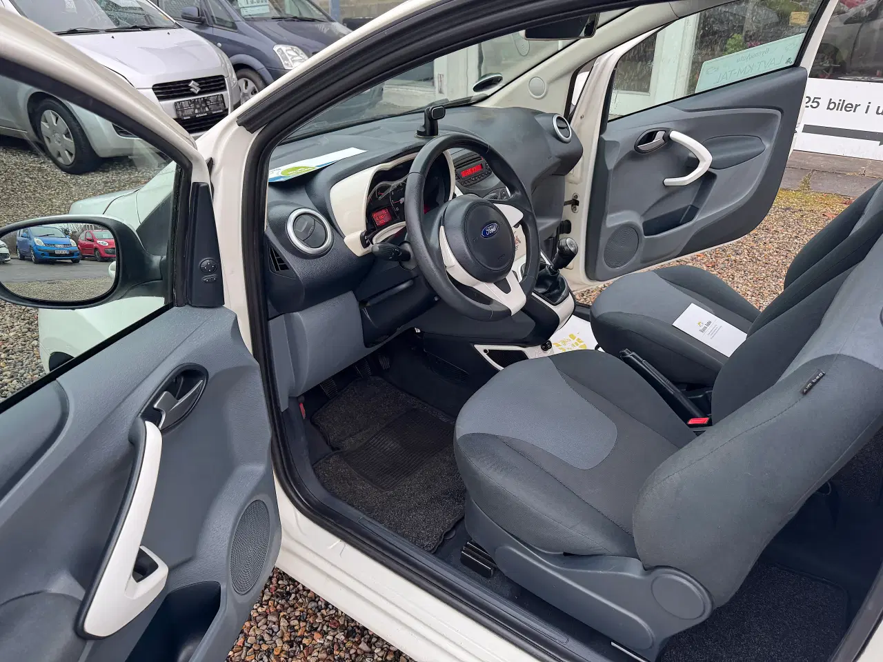 Billede 10 - Ford Ka 1.2 Titanium Nysyn Kun kørt 131000km Pæn