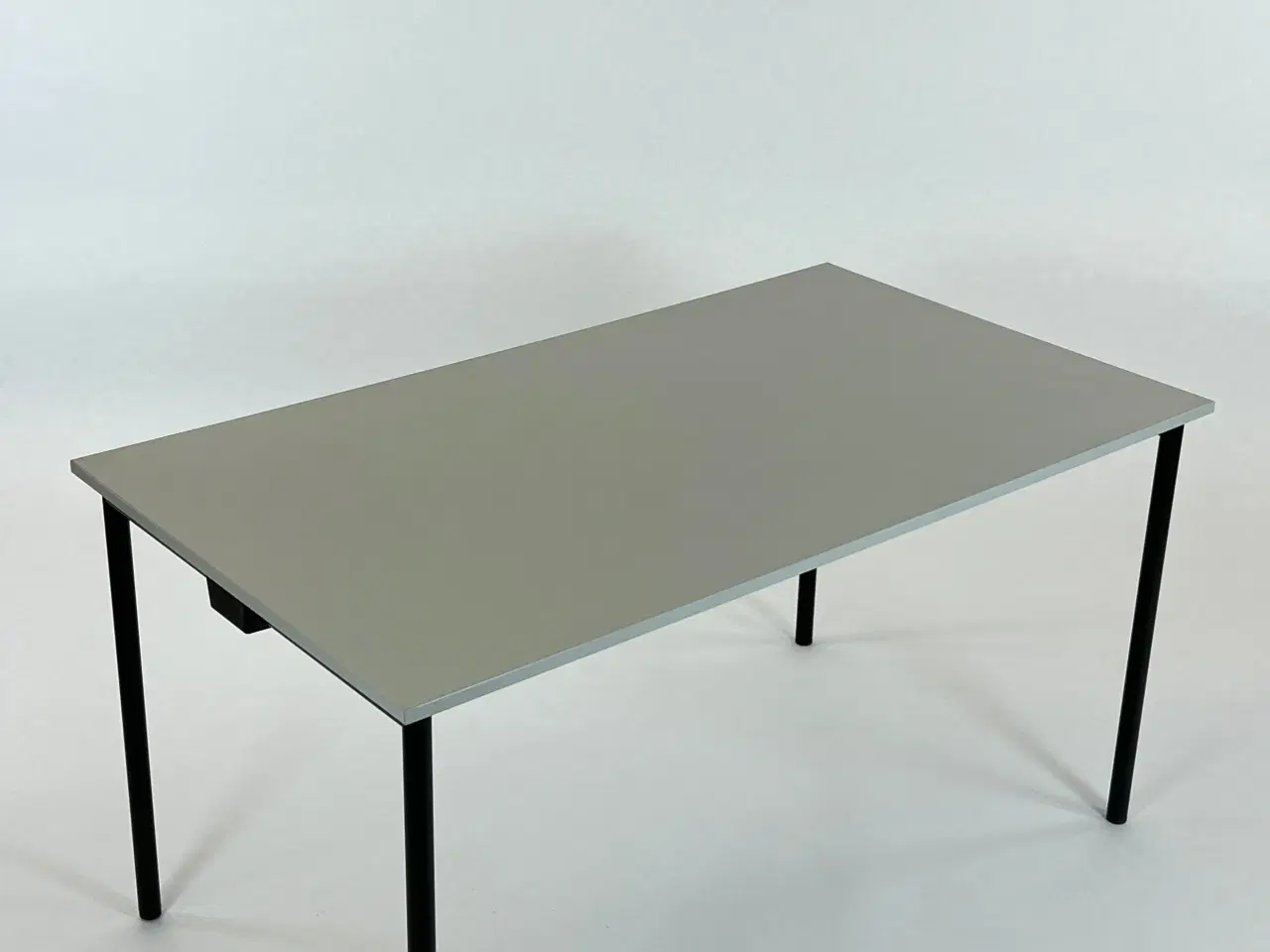 Billede 5 - Foldbart bord 4 - 6 personer
